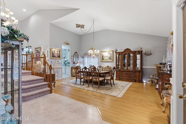 1 Ravenwood Court, Bayville, NJ 08721