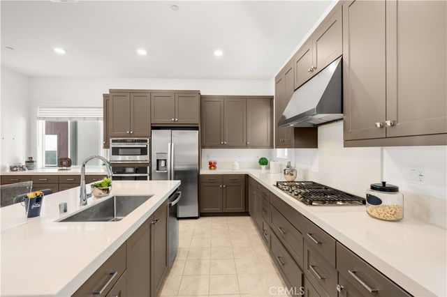 158 Restore, Irvine, CA 92618