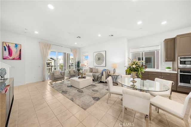 158 Restore, Irvine, CA 92618