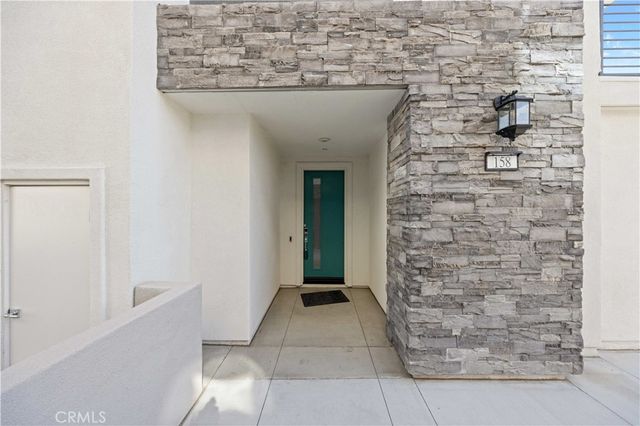 158 Restore, Irvine, CA 92618