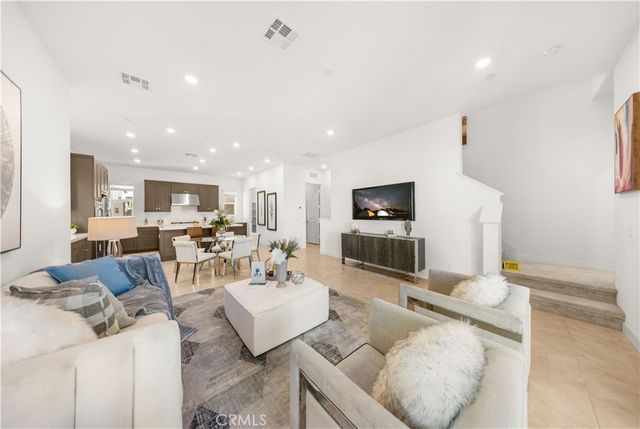 158 Restore, Irvine, CA 92618