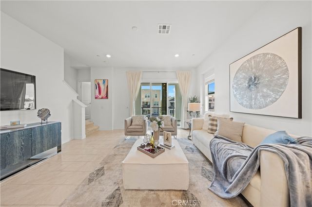 158 Restore, Irvine, CA 92618