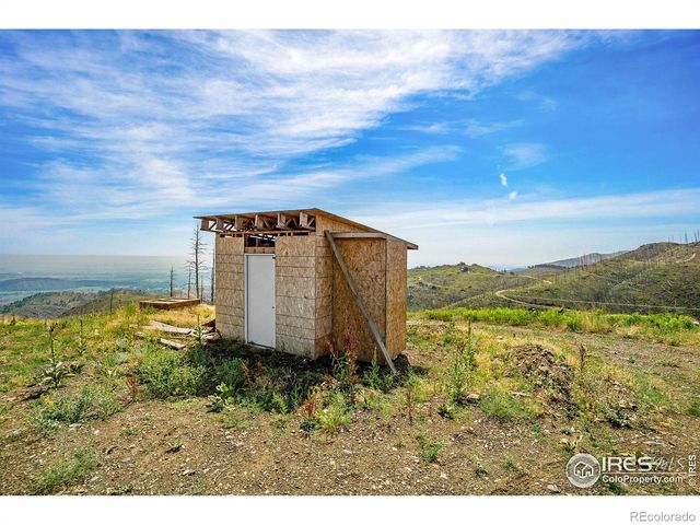 1600 Whale Rock Road, Bellvue, CO 80512