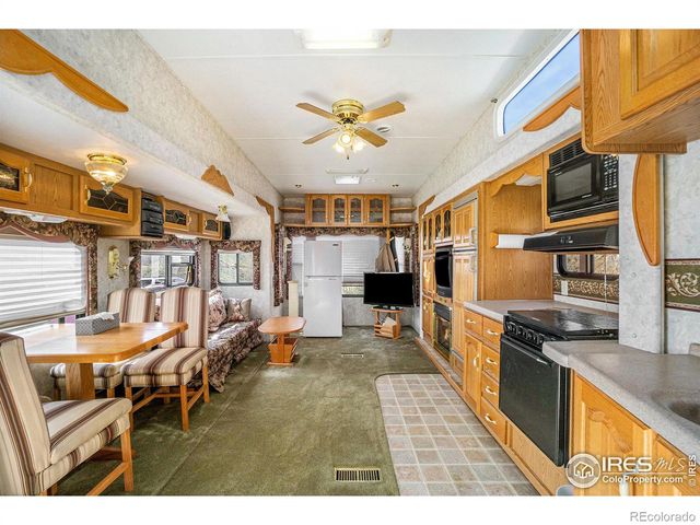 1600 Whale Rock Road, Bellvue, CO 80512