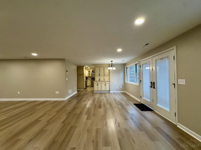 5433 Cleves Warsaw Pike, Delhi Twp, OH 45238