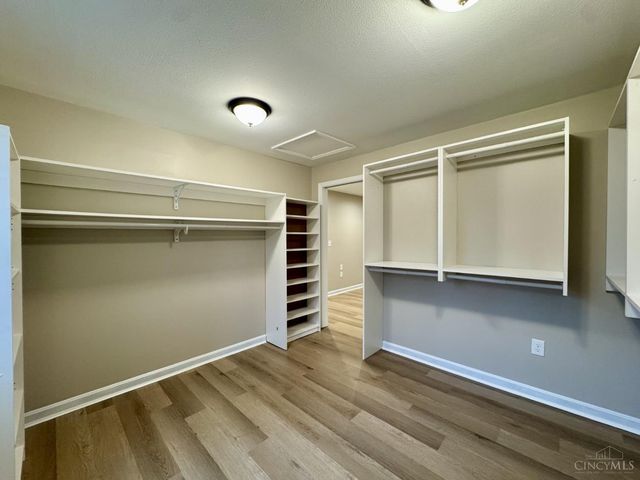 5433 Cleves Warsaw Pike, Delhi Twp, OH 45238