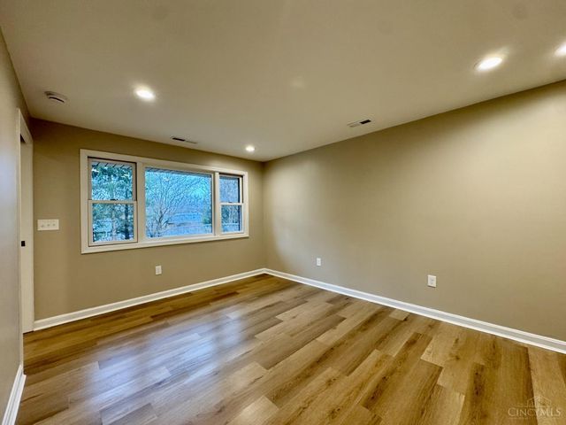 5433 Cleves Warsaw Pike, Delhi Twp, OH 45238