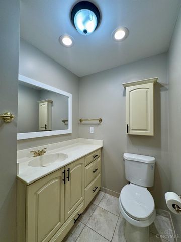 5433 Cleves Warsaw Pike, Delhi Twp, OH 45238