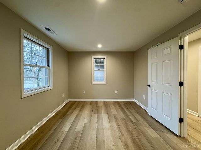 5433 Cleves Warsaw Pike, Delhi Twp, OH 45238