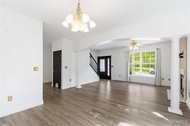 202 Keeneland Court, Collinsville, IL 62234
