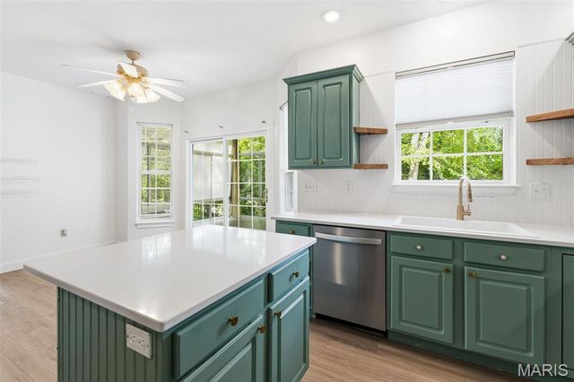 202 Keeneland Court, Collinsville, IL 62234