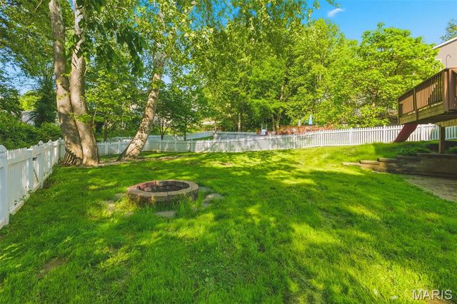 202 Keeneland Court, Collinsville, IL 62234