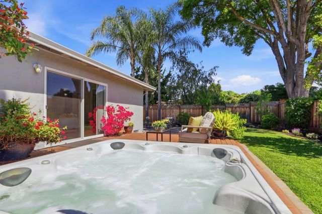 6670 Mount Holly Drive, San Jose, CA 95120