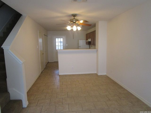 20 BRATTON DR, San Antonio, TX 78245