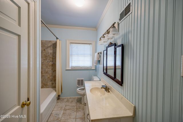 120 W 12th Street, Washington, NC 27889