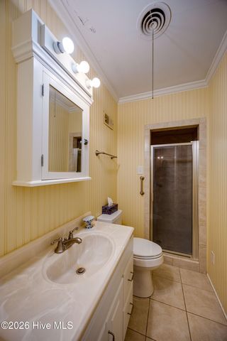 120 W 12th Street, Washington, NC 27889