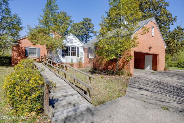 120 W 12th Street, Washington, NC 27889