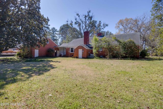 120 W 12th Street, Washington, NC 27889