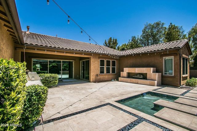 3009 E VALENCIA Drive, Phoenix, AZ 85042