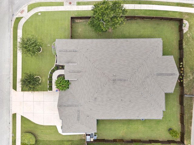 238 Arapaho DR, Kyle, TX 78640