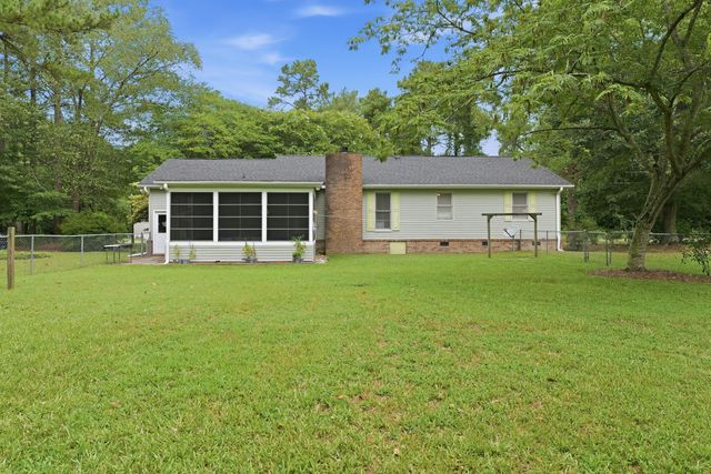2629 Cooper Store Road, Moncks Corner, SC 29461