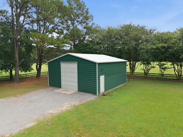 2629 Cooper Store Road, Moncks Corner, SC 29461