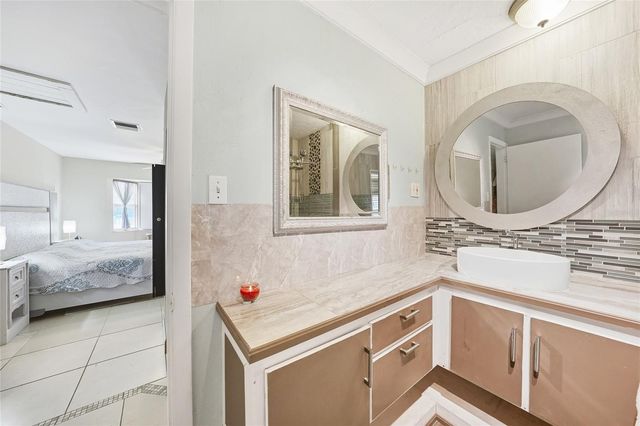 2930 ACLINE ROAD, Punta Gorda, FL 33950