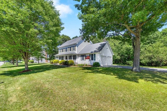 102 Cathedral Drive, Attleboro, MA 02703