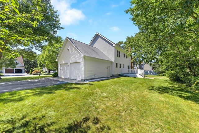 102 Cathedral Drive, Attleboro, MA 02703