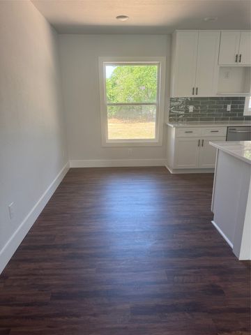 120 Live Oak Drive, Azle, TX 76020