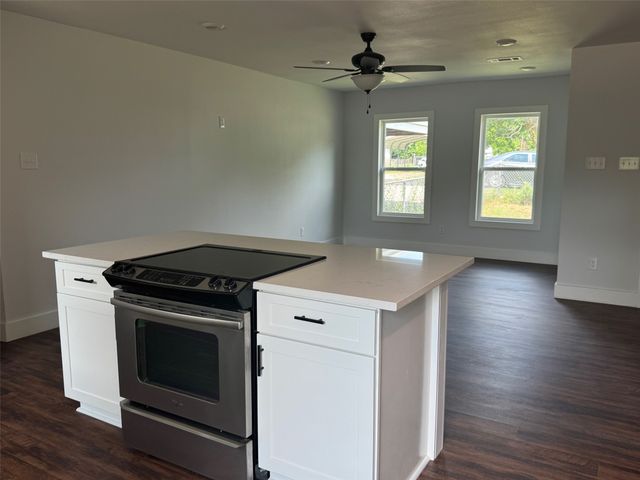120 Live Oak Drive, Azle, TX 76020