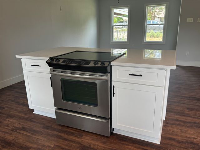 120 Live Oak Drive, Azle, TX 76020