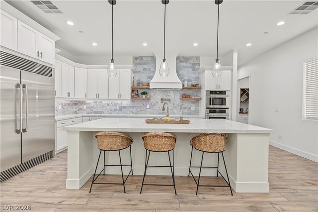 628 North Kiel Street, Henderson, NV 89015