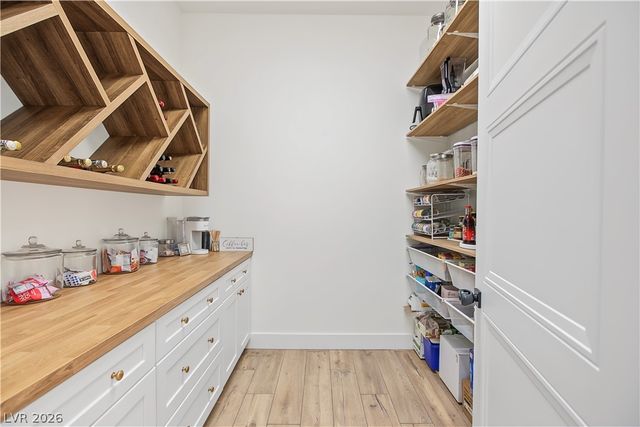 628 North Kiel Street, Henderson, NV 89015