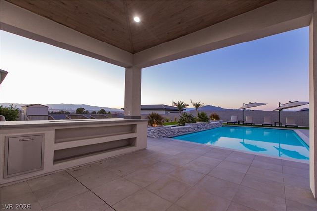 628 North Kiel Street, Henderson, NV 89015