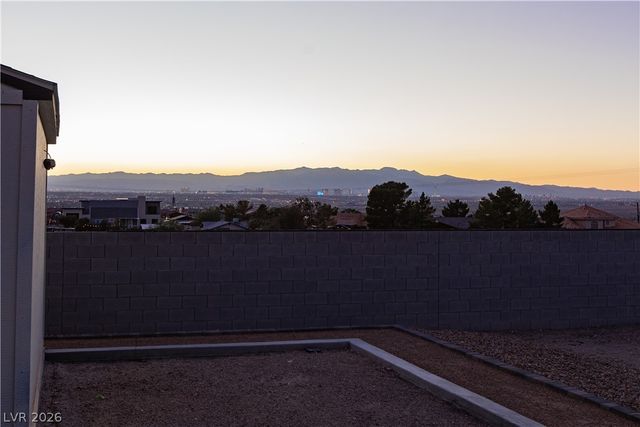 628 North Kiel Street, Henderson, NV 89015