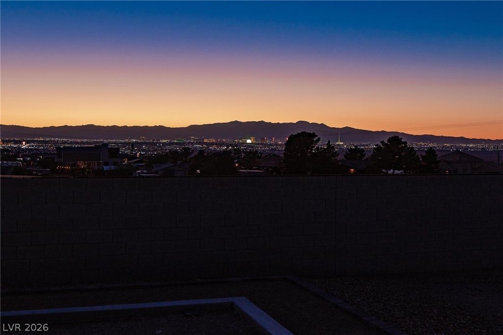 628 North Kiel Street, Henderson, NV 89015 — photo 4