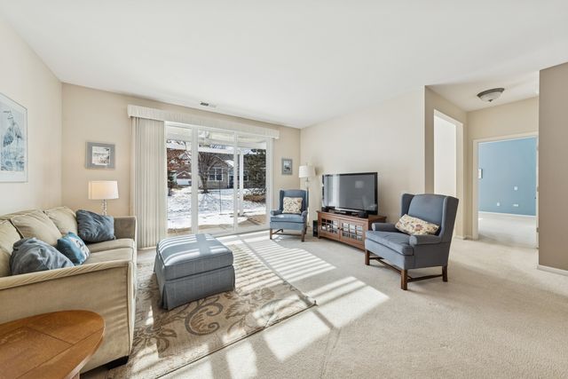 2535 Rolling Ridge, Elgin, IL 60124