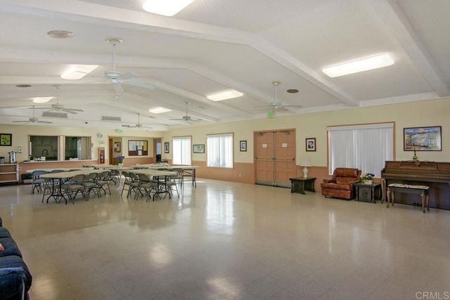 1600 E. Vista Way Space 37, Vista, CA 92084