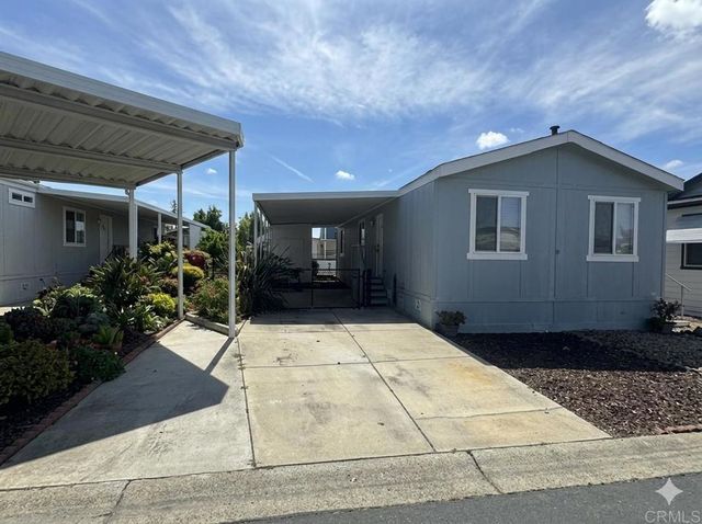 1600 E. Vista Way Space 37, Vista, CA 92084