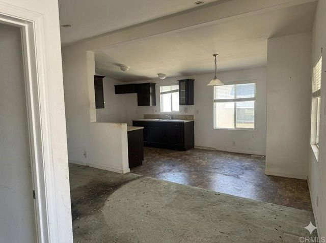 1600 E. Vista Way Space 37, Vista, CA 92084