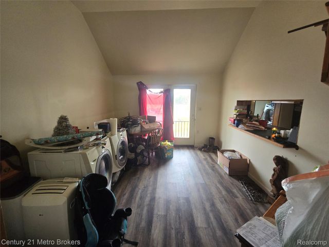 5638 N Lake Road, Marathon Township, MI 48421