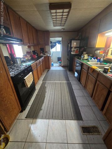 5638 N Lake Road, Marathon Township, MI 48421