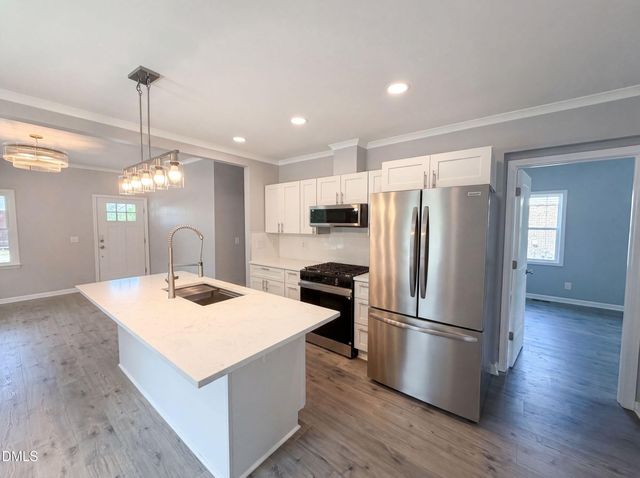 1501 S Roxboro Street, Durham, NC 27707