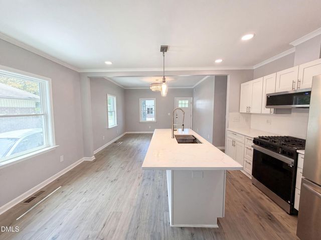 1501 S Roxboro Street, Durham, NC 27707