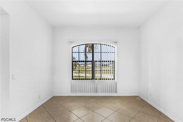 831 NW 30th ST, Cape Coral, FL 33993