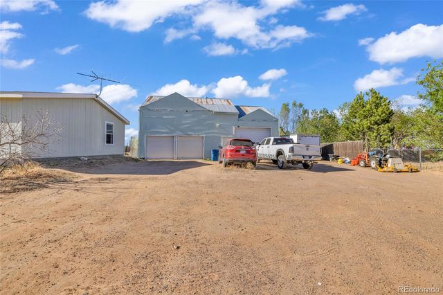 336 Lilac Circle, Lochbuie, CO 80603