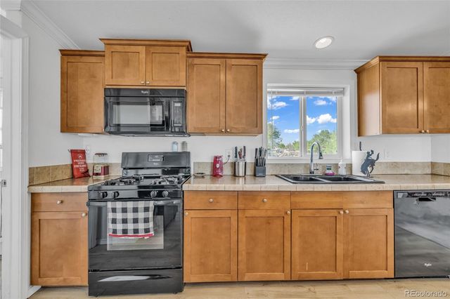 336 Lilac Circle, Lochbuie, CO 80603