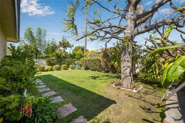 10253 Hopeland, Downey, CA 90241