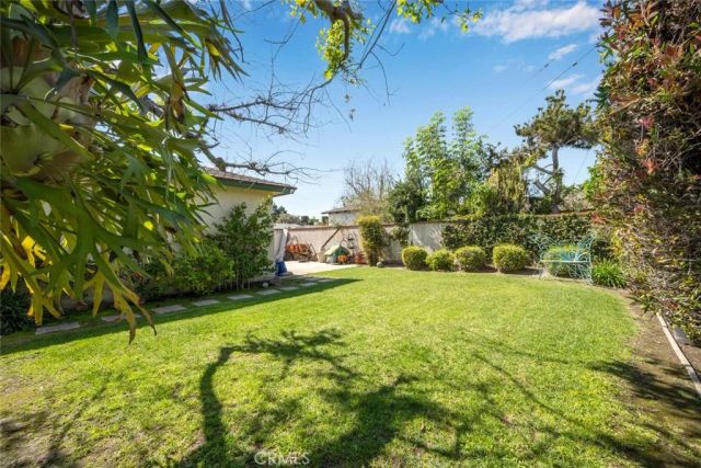 10253 Hopeland, Downey, CA 90241